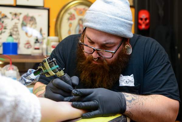 Christopher Daniel Rae – Bee Paper